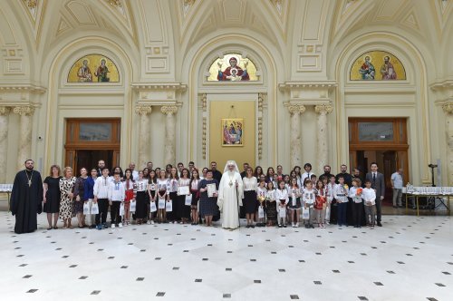 Vernisajul expoziției „Biblia călătoare și sfințitoare” la Palatul Patriarhiei Poza 215967