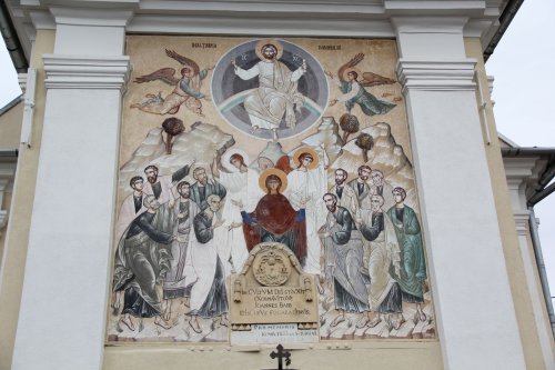 Îndrumare morală şi catehetică pentru copii la Biserica de piatră din Târgu Mureş Poza 216067