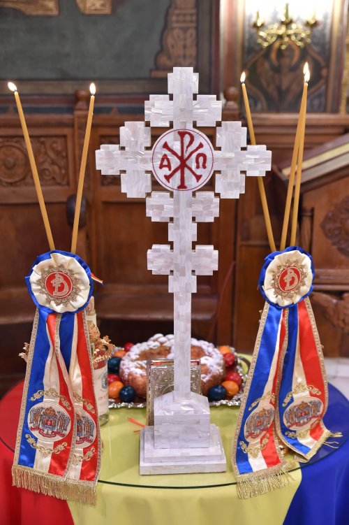 Pomenirea eroilor români la Catedrala Patriarhală Poza 216185