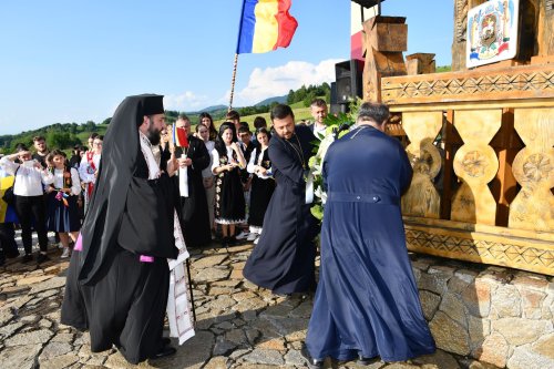 Eroii neamului, pomeniți la Crucea‑monument de la Domașnea Poza 216354