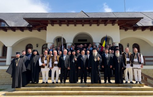 Constituirea noii Adunări eparhiale în Arhiepiscopia Sucevei și Rădăuților Poza 216402