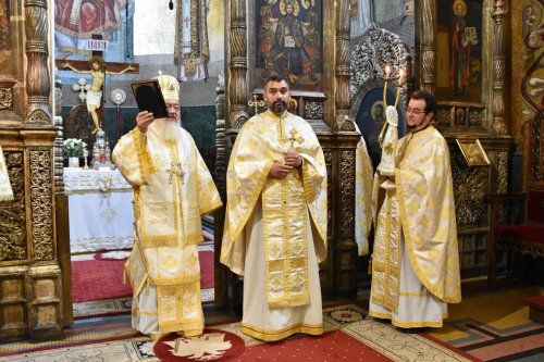 Slujiri arhiereşti în Arhiepiscopia Vadului, Feleacului și Clujului Poza 216523