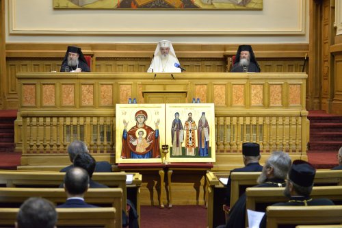 Ședința de constituire a noii Adunări eparhiale a Arhiepiscopiei Bucureștilor Poza 216980