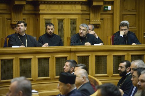Ședința de constituire a noii Adunări eparhiale a Arhiepiscopiei Bucureștilor Poza 216984