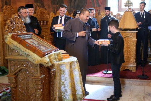 Sfârșit de an școlar la Seminarul Teologic „Chesarie Episcopul” din Buzău Poza 217057