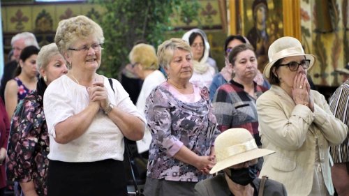 Binecuvântarea Maicii Domnului peste credincioşii din Sibiu, la Praznicul Rusaliilor Poza 217202
