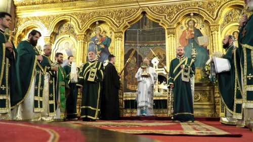 Binecuvântarea Maicii Domnului peste credincioşii din Sibiu, la Praznicul Rusaliilor Poza 217208