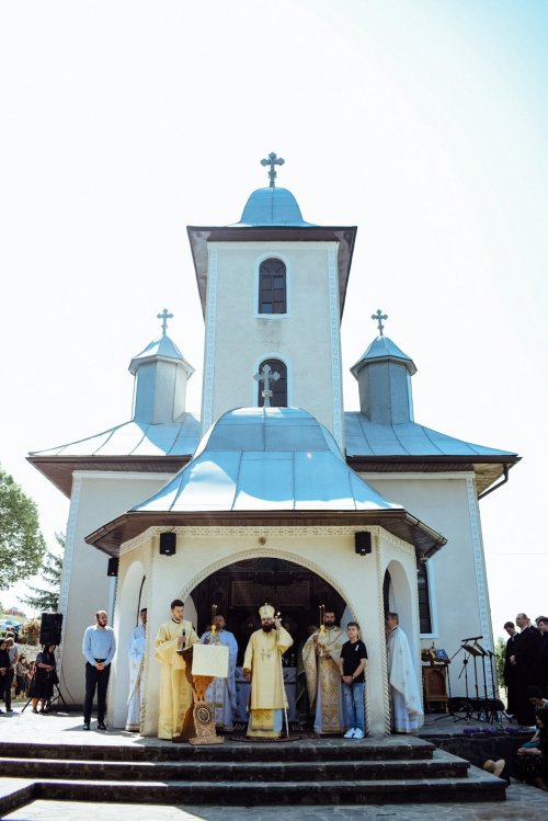 Hramul bisericii de lemn din Iliuța Bozghii, Bistriţa-Năsăud Poza 217659