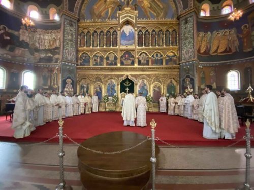 Revedere la Facultatea Teologie Ortodoxă „Sfântul Andrei Șaguna” din Sibiu Poza 217677