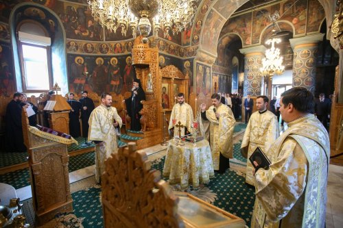 Adunarea eparhială a Arhiepiscopiei Buzăului și Vrancei Poza 217771