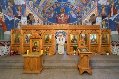 „Comuniunea sfinților, taina frumuseții Bisericii” Poza 217788