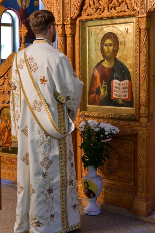 „Comuniunea sfinților, taina frumuseții Bisericii” Poza 217796