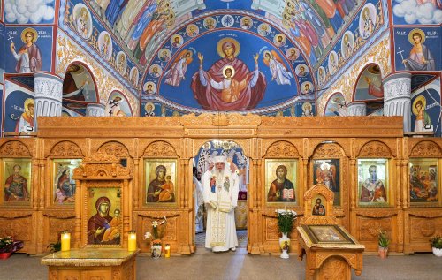 „Comuniunea sfinților, taina frumuseții Bisericii” Poza 217841