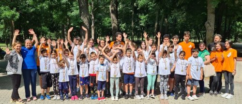 O nouă ediție a Școlii de vară la Parohia Harșu din Craiova Poza 218130