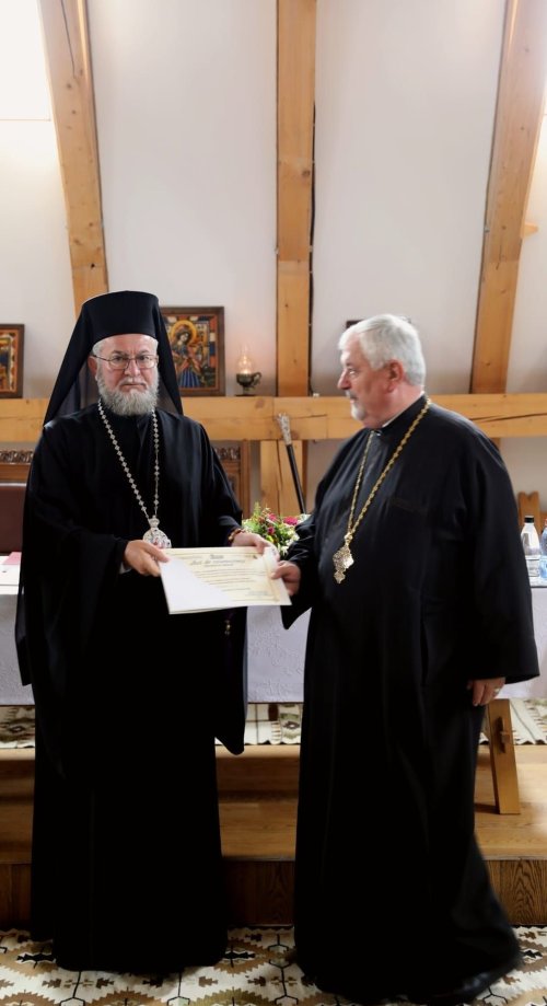 Conferinţă preoţească la Mănăstirea Bârsana Poza 218223