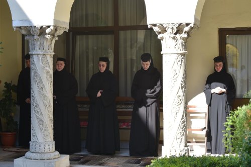 Cinstirea Înaintemergătorului Ioan la Altarul de vară al Reşedinţei Patriarhale Poza 218338