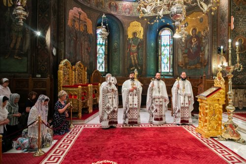 Sărbătoarea Nașterii Botezătorului Ioan la Catedrala Patriarhală Poza 218398