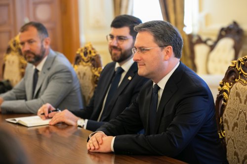 Ministrul afacerilor externe al Serbiei în vizită la Patriarhia Română Poza 218695