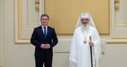 Ministrul afacerilor externe al Serbiei în vizită la Patriarhia Română Poza 218711