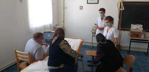 Campania „Sănătate pentru sate” a ajuns în localitatea Armeni, judeţul Sibiu Poza 218941