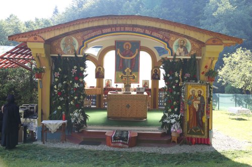 Mănăstirea Cârţişoara, lavra din Ţara Făgăraşului Poza 218874