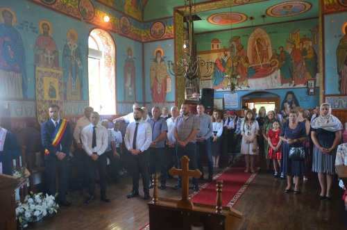Centenarul târnosirii bisericii din Telechiu în Eparhia Oradiei Poza 219211