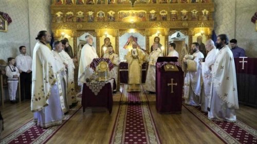Binecuvântare peste comunitatea credincioșilor din Hălmeag, județul Brașov Poza 219326
