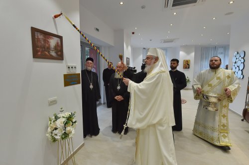 Binecuvântare și înnoire la Casa de oaspeți „Sfântul Apostol Andrei” din București Poza 219416