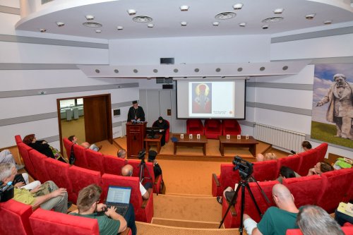 Eveniment academic dedicat Sfântului Ierarh Varlaam, Mitropolitul Moldovei Poza 219839