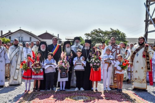 Zi de sărbătoare la Mănăstirea Halmyris din județul Tulcea  Poza 220072