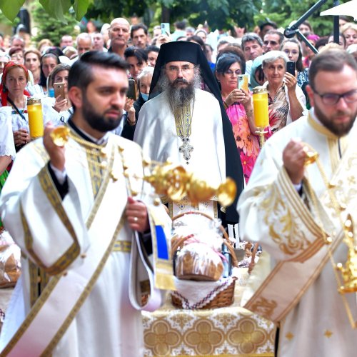 Icoana „Prodromița” cinstită la Paraclisul Catedralei Naţionale Poza 220207