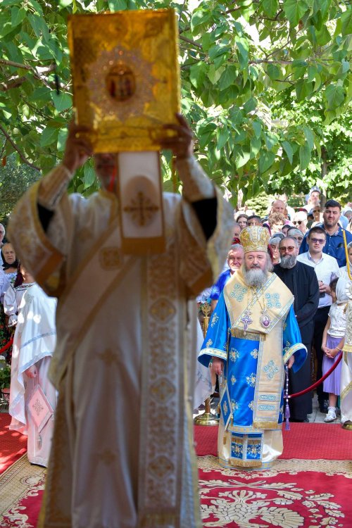 Icoana „Prodromița” cinstită la Paraclisul Catedralei Naţionale Poza 220244