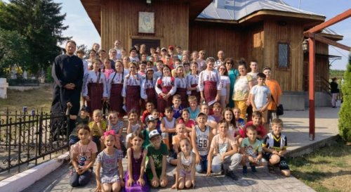 Școală de vară în parohia nemțeană Bozienii de Jos Poza 220668