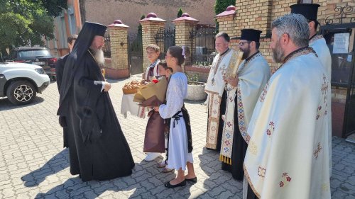 Românii din Eparhia Daciei Felix și-au primit noul Episcop Poza 220921