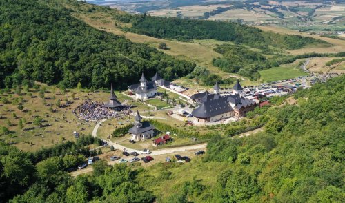 Pomenirea Sfântului Proroc Ilie la Mănăstirea Nușeni Poza 221023