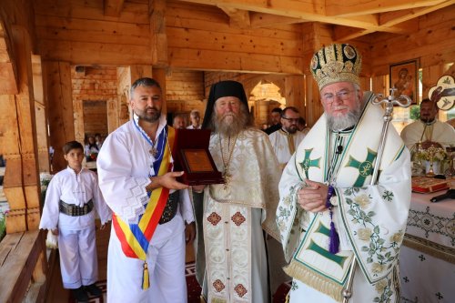 Sfântul Proroc Ilie Tesviteanul prăznuit la Dragomireşti, Maramureş Poza 221165