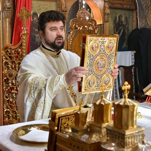 Ziua de naștere a Patriarhului României sărbătorită prin rugăciune Poza 221185