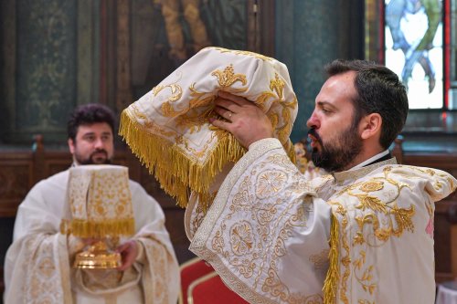 Ziua de naștere a Patriarhului României sărbătorită prin rugăciune Poza 221198