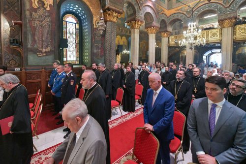 Ziua de naștere a Patriarhului României sărbătorită prin rugăciune Poza 221213