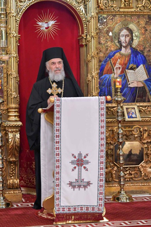 Ziua de naștere a Patriarhului României sărbătorită prin rugăciune Poza 221233