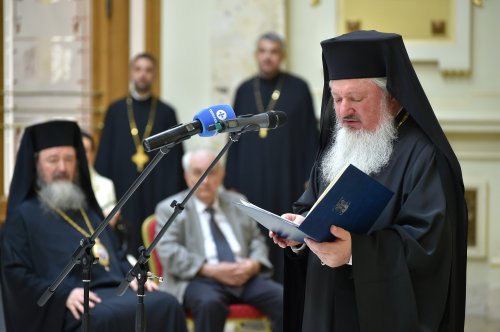 Ziua de naștere a Patriarhului României sărbătorită prin rugăciune Poza 221244