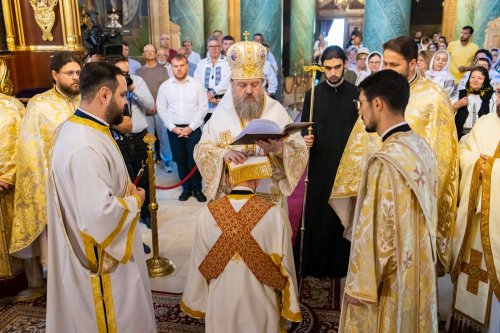 Slujire arhierească la Mănăstirea Radu Vodă din București Poza 221279