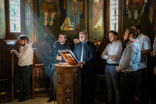 Slujire arhierească la Mănăstirea Radu Vodă din București Poza 221301
