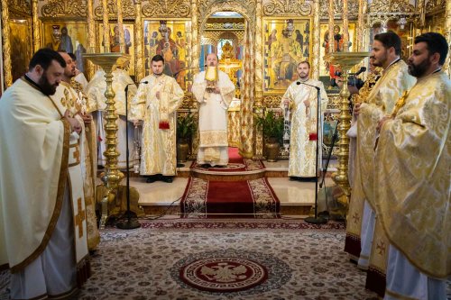 Slujire arhierească la Mănăstirea Radu Vodă din București Poza 221323