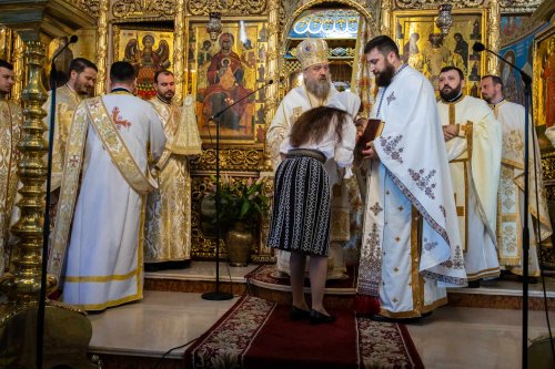 Slujire arhierească la Mănăstirea Radu Vodă din București Poza 221337