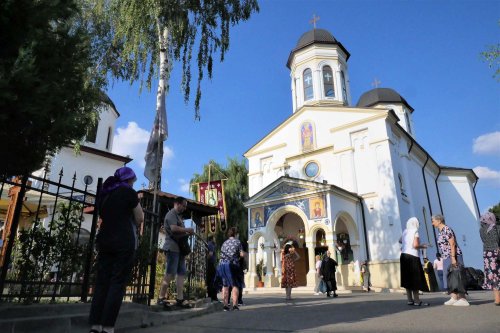 Procesiunea „Mărturisirea credinței în cetate” Poza 221732