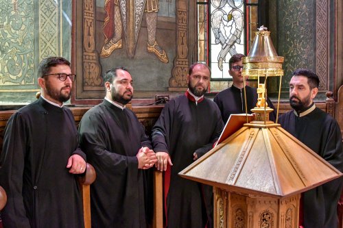Pomenirea patriarhilor Iustin şi Teoctist la Catedrala Patriarhală Poza 221902