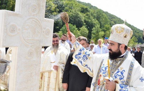 Pomenirea Episcopului Gurie în satul natal Huta, judeţul Cluj Poza 222094