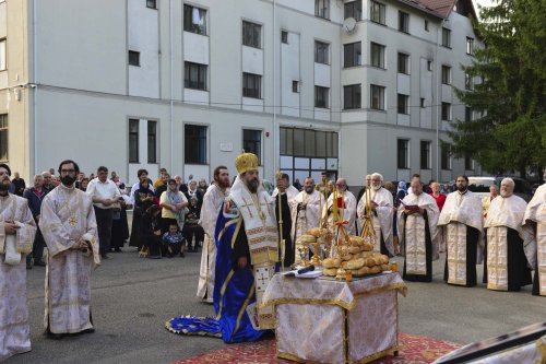 Au debutat sărbătorile închinate sfinților nemțeni Poza 222503