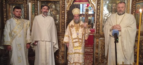 Părintele Constantin Galeriu a fost pomenit la Biserica „Sfântul Silvestru” din Capitală Poza 222645